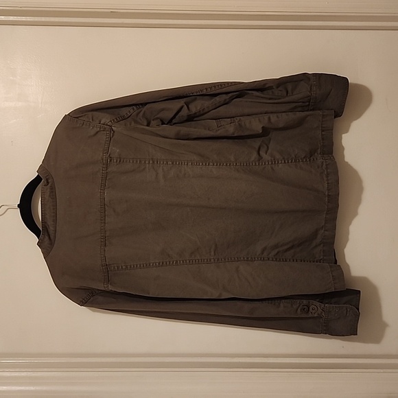 OLIVE GREEN SZ LG, BUTTON UP JACKET, LIZ CLAIBORNE - Picture 5 of 5